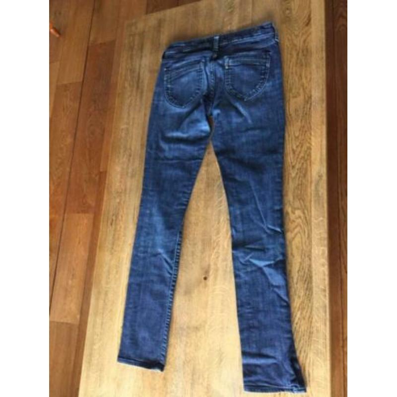 Jeans (2)