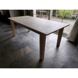 Massief eiken eettafel 2.10 cm x 100 cm