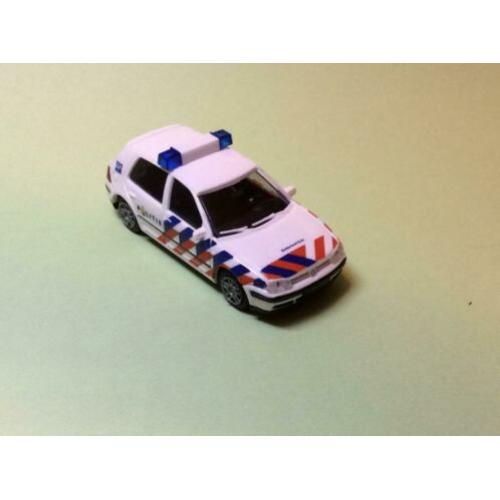 Politie 1:87 VW Golf Gelderland-Zuid van AWM