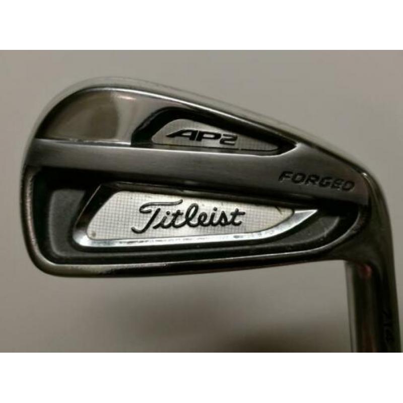 Titleist AP2 714