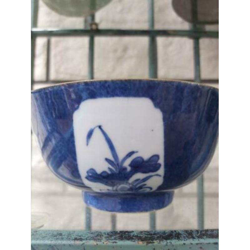 Kangxi powder blue bowl / Chinese - Chinees