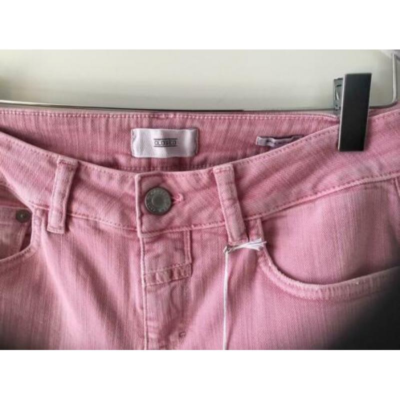 Mooie nieuwe roze jeans van CLOSED in maat 27