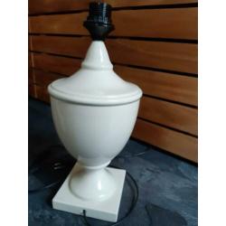 Mooie grote ivoor witte / creme tafellamp lamp kap OPHALEN!
