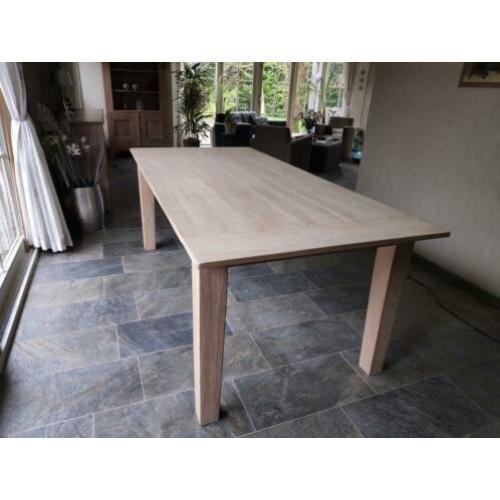 Massief eiken eettafel 2.10 cm x 100 cm