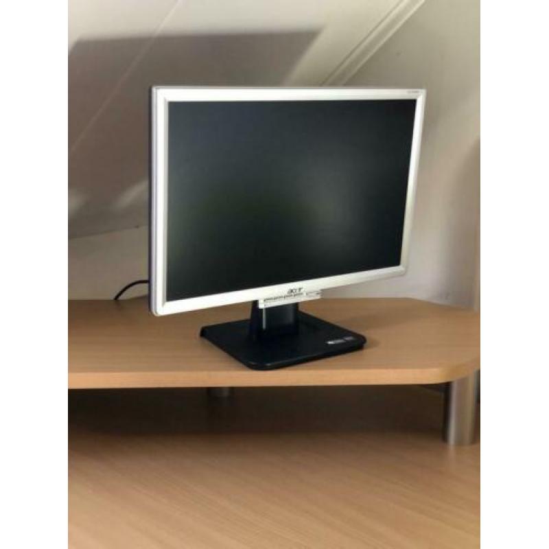 Acer monitor 19” AL1916W A