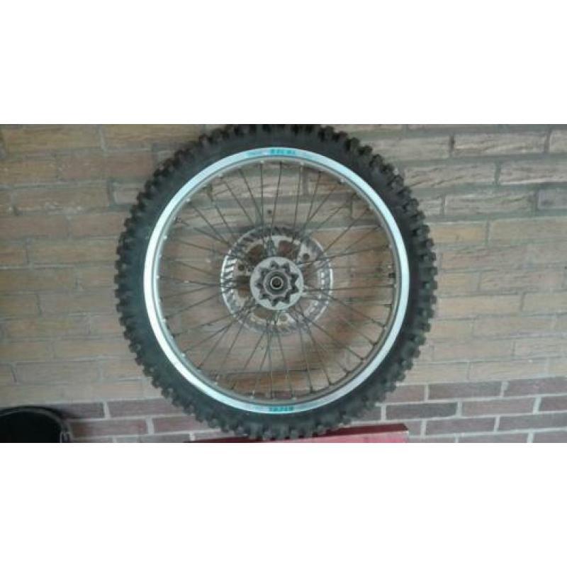 voorwiel van een Husky / KTM met schijf