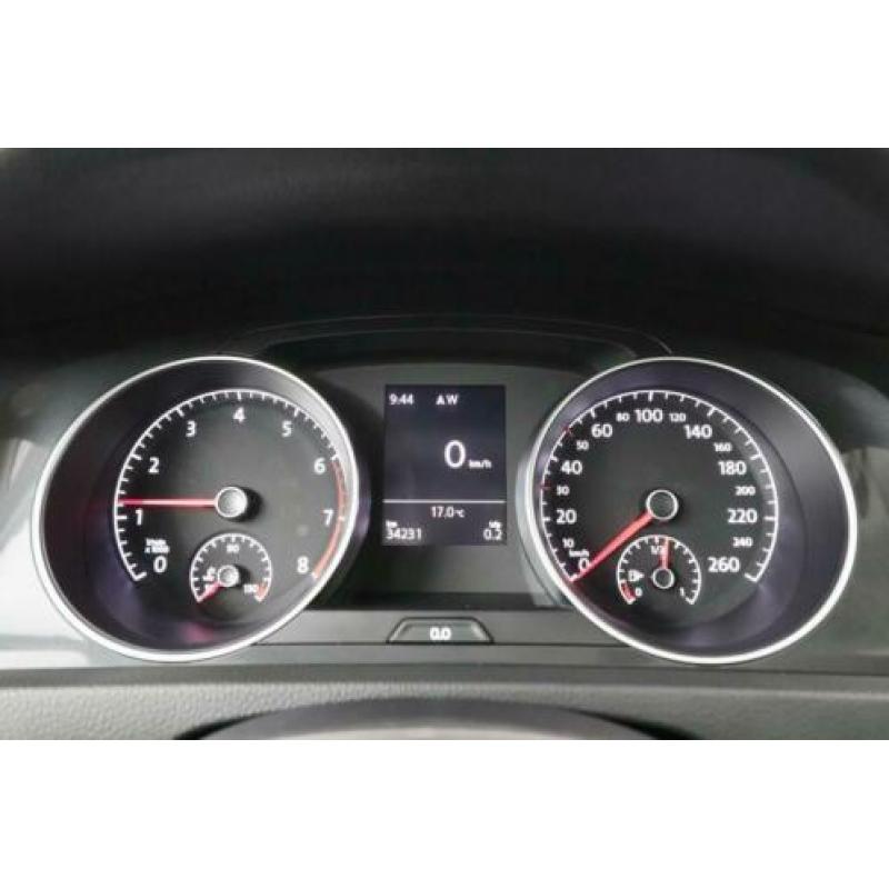 Volkswagen Golf 1.0 TSI 111pk Comfortline | PDC V+A | App-co