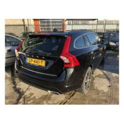 Volvo V60 D6 AWD Twin Engine Momentum