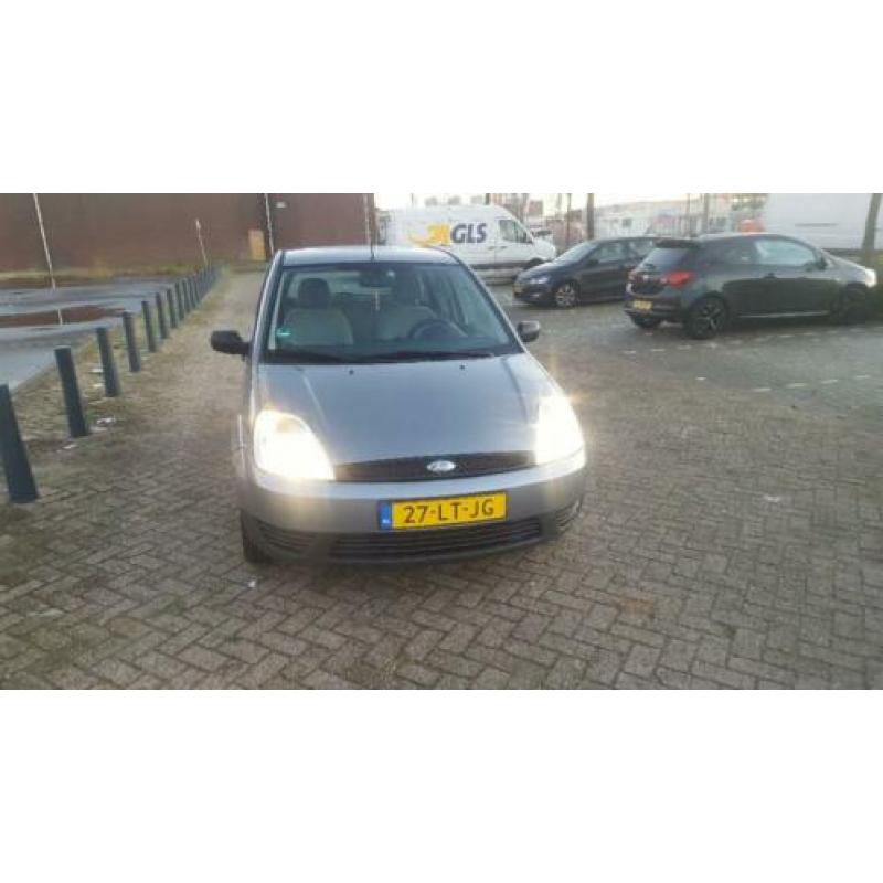 Ford Fiesta 1.4 16V 5DR 2003 Grijs