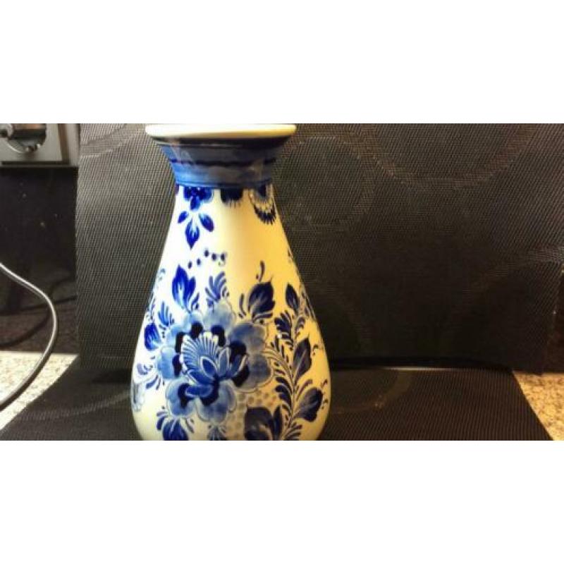 Antieke delfsblauw vaas Royal handpainted in Holland