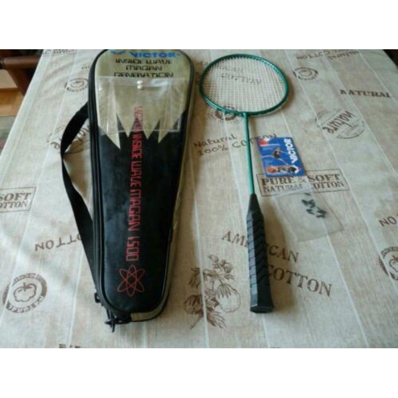 Tennisracket / draagtas. portokosten koper of zelf ophalen