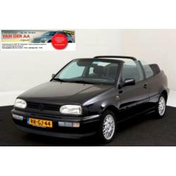 Volkswagen GOLF 1.8 I Cabriolet Linnen-kap Youngtimer!Nieuwe
