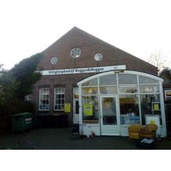 Mooi functioneel tv meubel, 125,5x52x56 cm