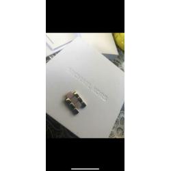 Mickeal kors smart watch