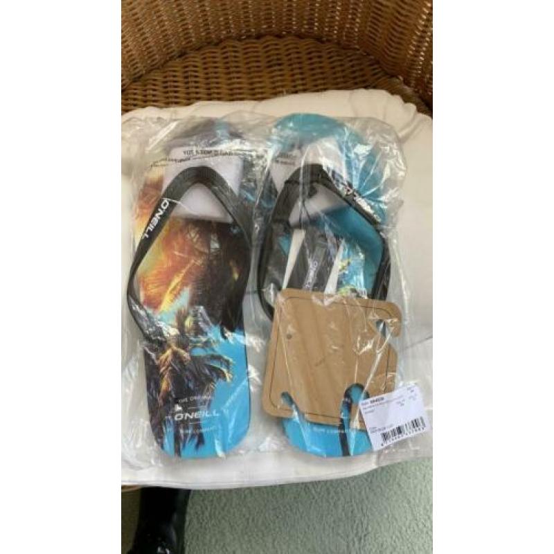 O’NEILL slippers mt 44 nieuw