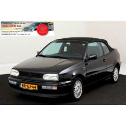 Volkswagen GOLF 1.8 I Cabriolet Linnen-kap Youngtimer!Nieuwe
