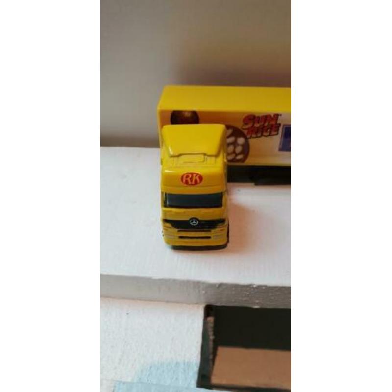 2x lion toys droste bool