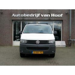 Volkswagen Transporter 2.0 TDI L2H1 Baseline / airco / 3 zit