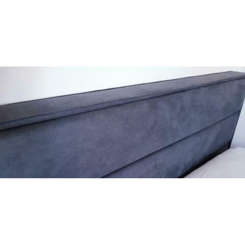 KOOPJE!!! - Stevige complete boxspring 180/210