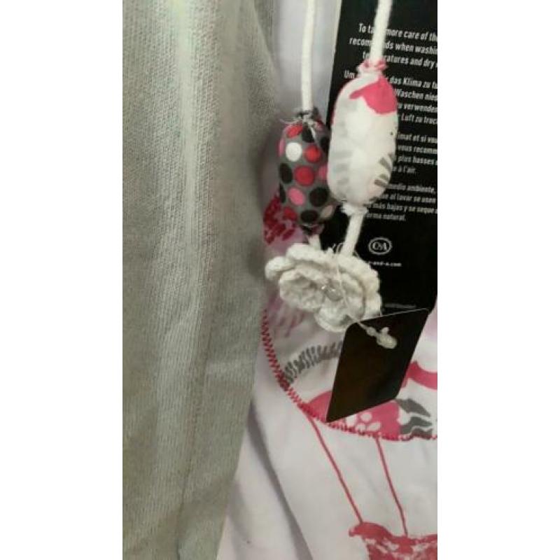 Nieuwe 4 delig set o.a. Rok, shirt en vest mt 152