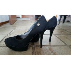 Zwarte pumps, maat 39