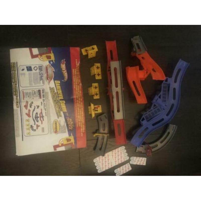Hotwheels waltrack 3 sets