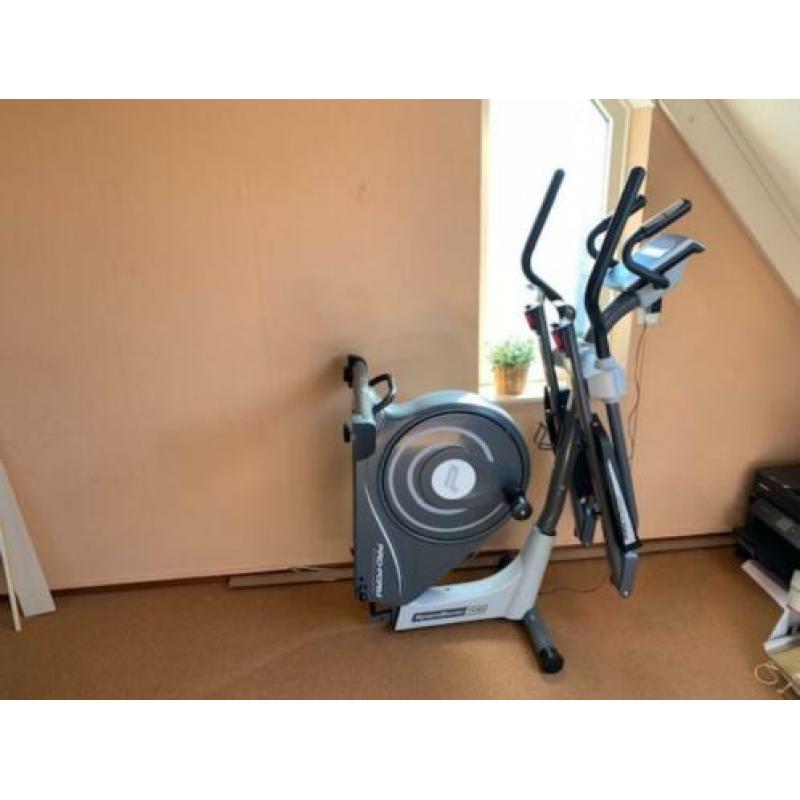 Crosstrainer Pro-form Spacesaver 700 inklapbaar