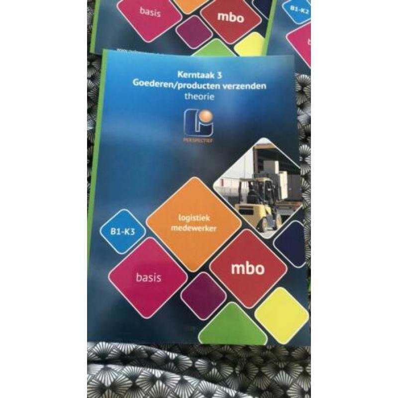 Logistiek niveau 2 boeken