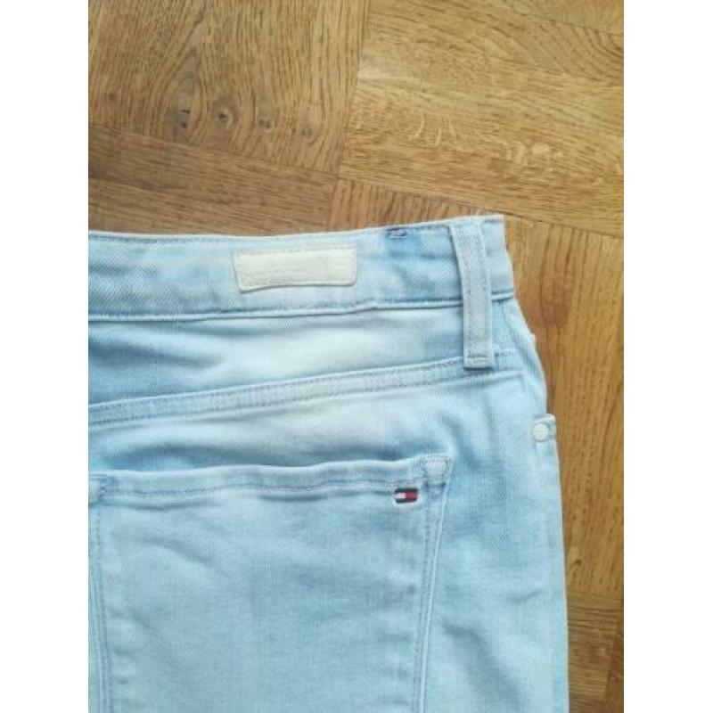 Stoere jeans rok van Tommy Hilfiger, mt 31