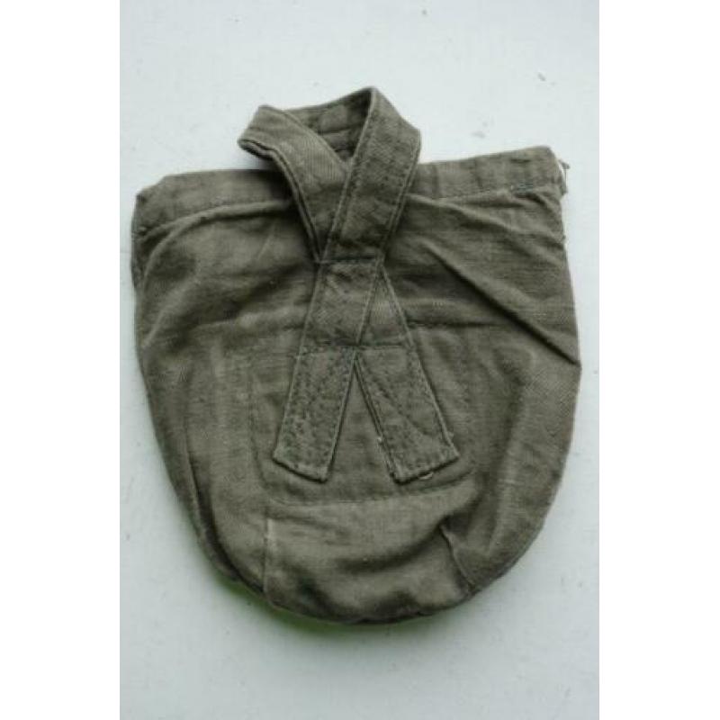 Russische ww2 veldfles zakje in leuke gebruikte staat