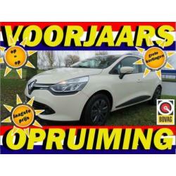 Renault Clio Estate 1.5 dCi 2015 122000km NAVI PRIVACY R-LIN