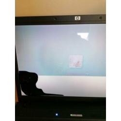 Hp 550 laptop - defect scherm - voor reparatie of onderdelen