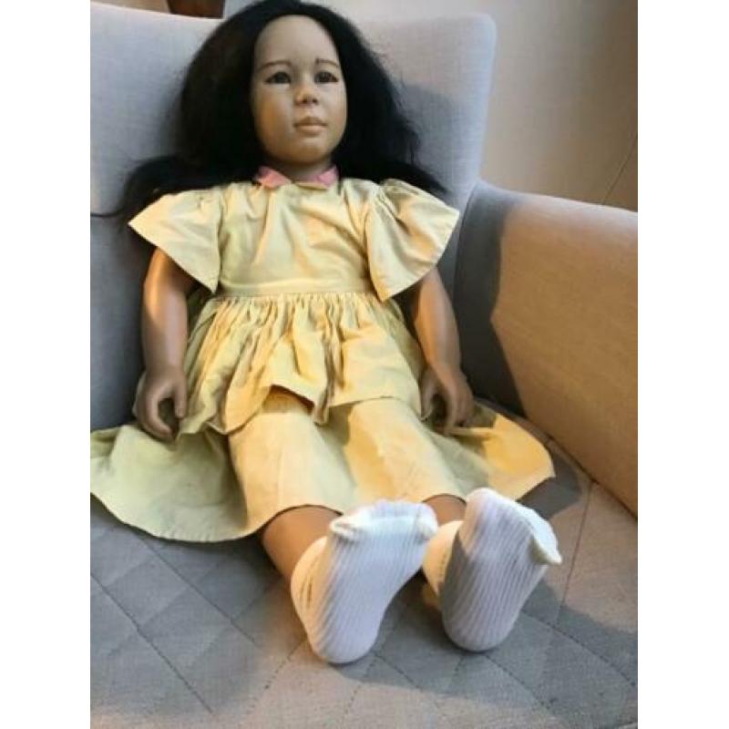 Pop Annette Himstedt Michiko (vlekken op voeten)