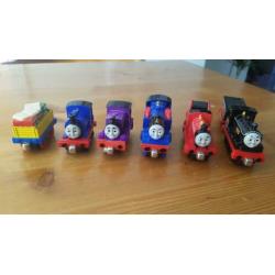 Thomas de Trein 6 verschillende treintjes I