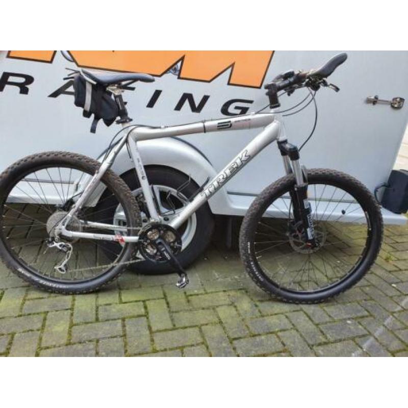 Trek 6000