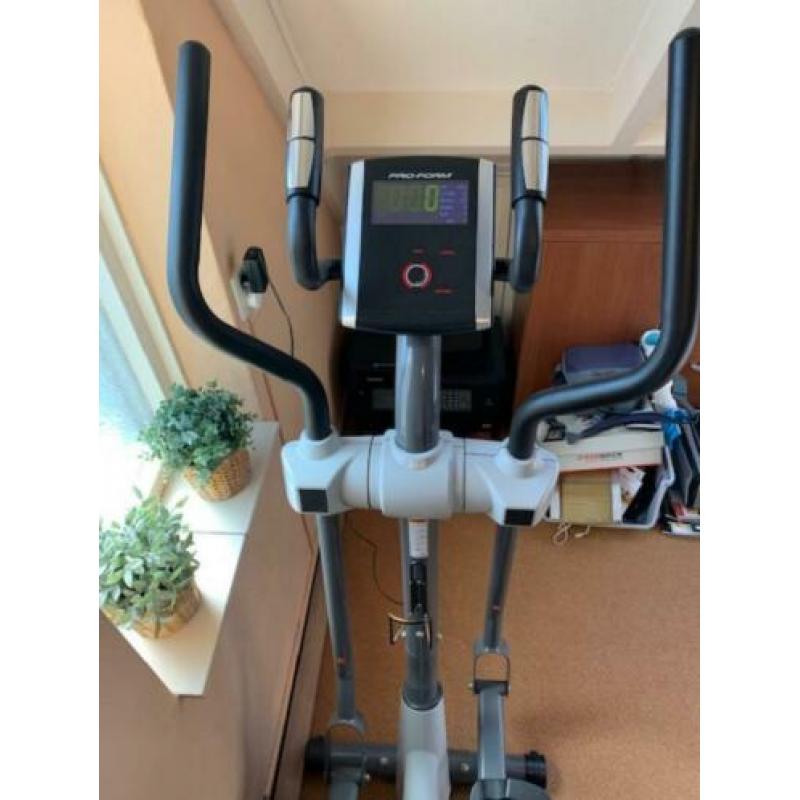 Crosstrainer Pro-form Spacesaver 700 inklapbaar