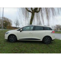 Renault Clio Estate 1.5 dCi 2015 122000km NAVI PRIVACY R-LIN