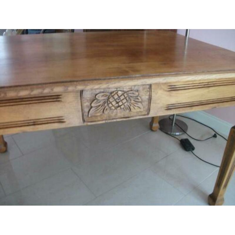 licht eiken tafel