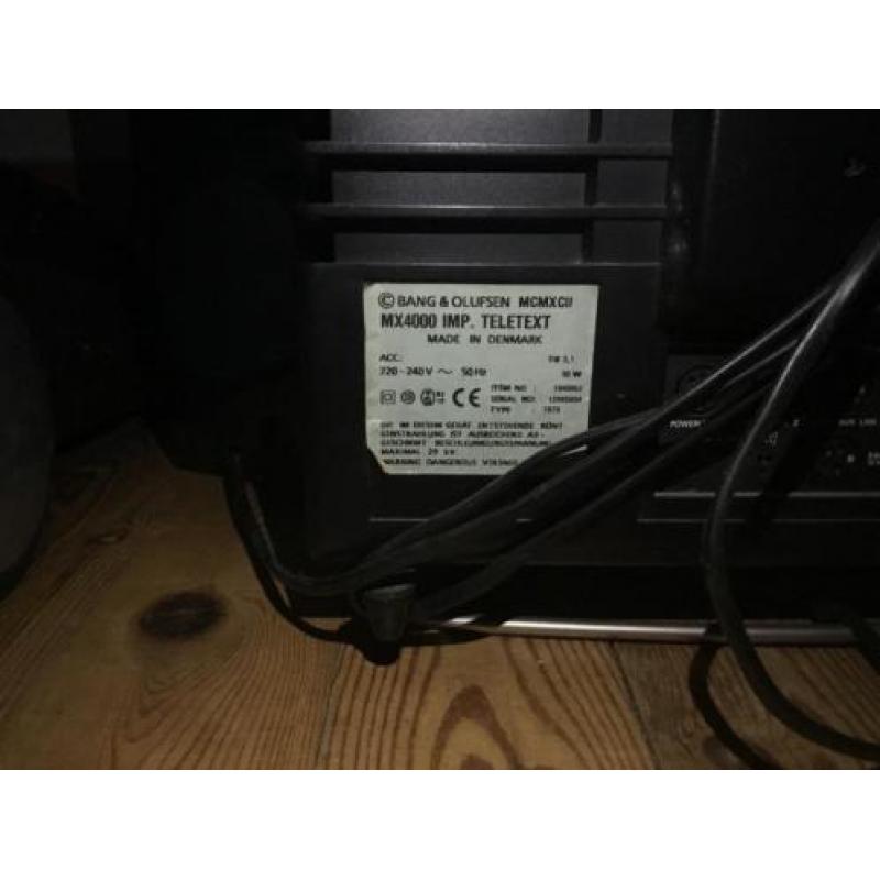 B&O Beovision MX4000 Wit