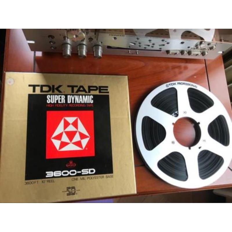 Metalen 6-spaaks 26,5cm TDK PROFESSIONAL reel met tape/doos