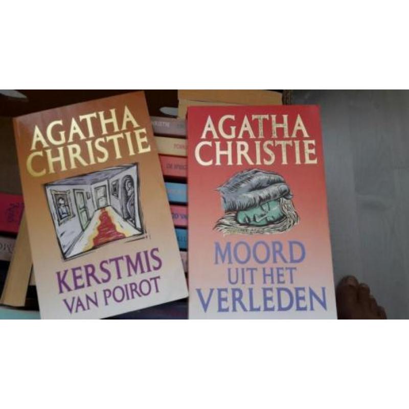 Agatha Christie pockets veel pockets, mogen ook los verkocht