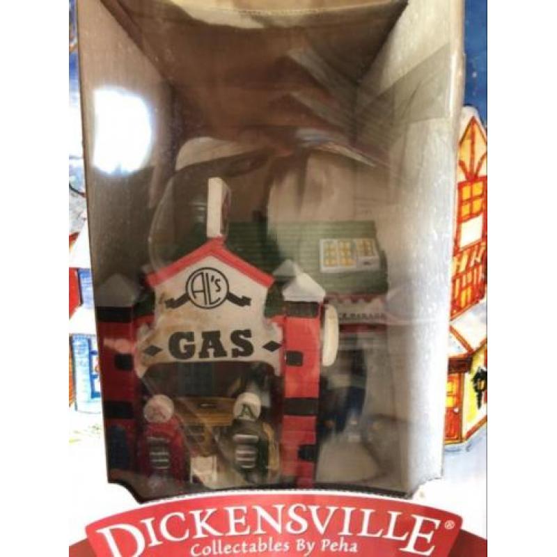 Dickensville kerst benzinepomp en danssalon