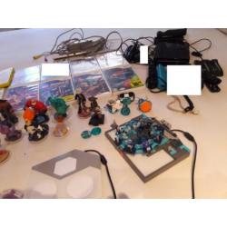 Wii spelcomputer + 2 controllers en diverse spellen