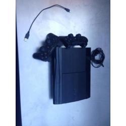 Ps3 super slim in doos