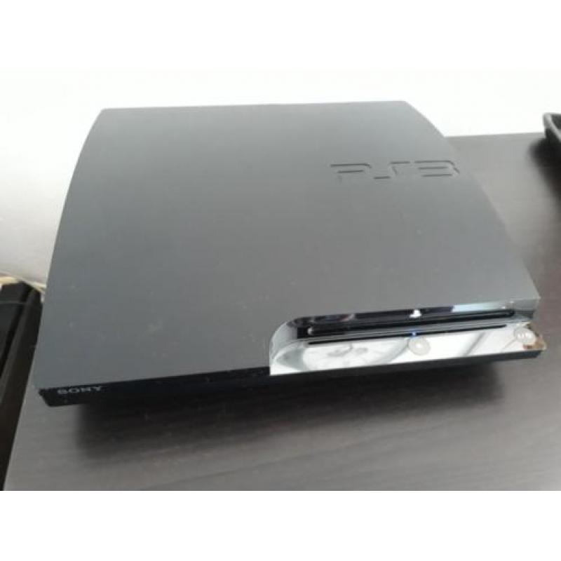 Playstaion 3 . 120gb.