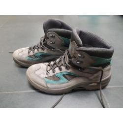 Wandelschoenen Lowa maat 42